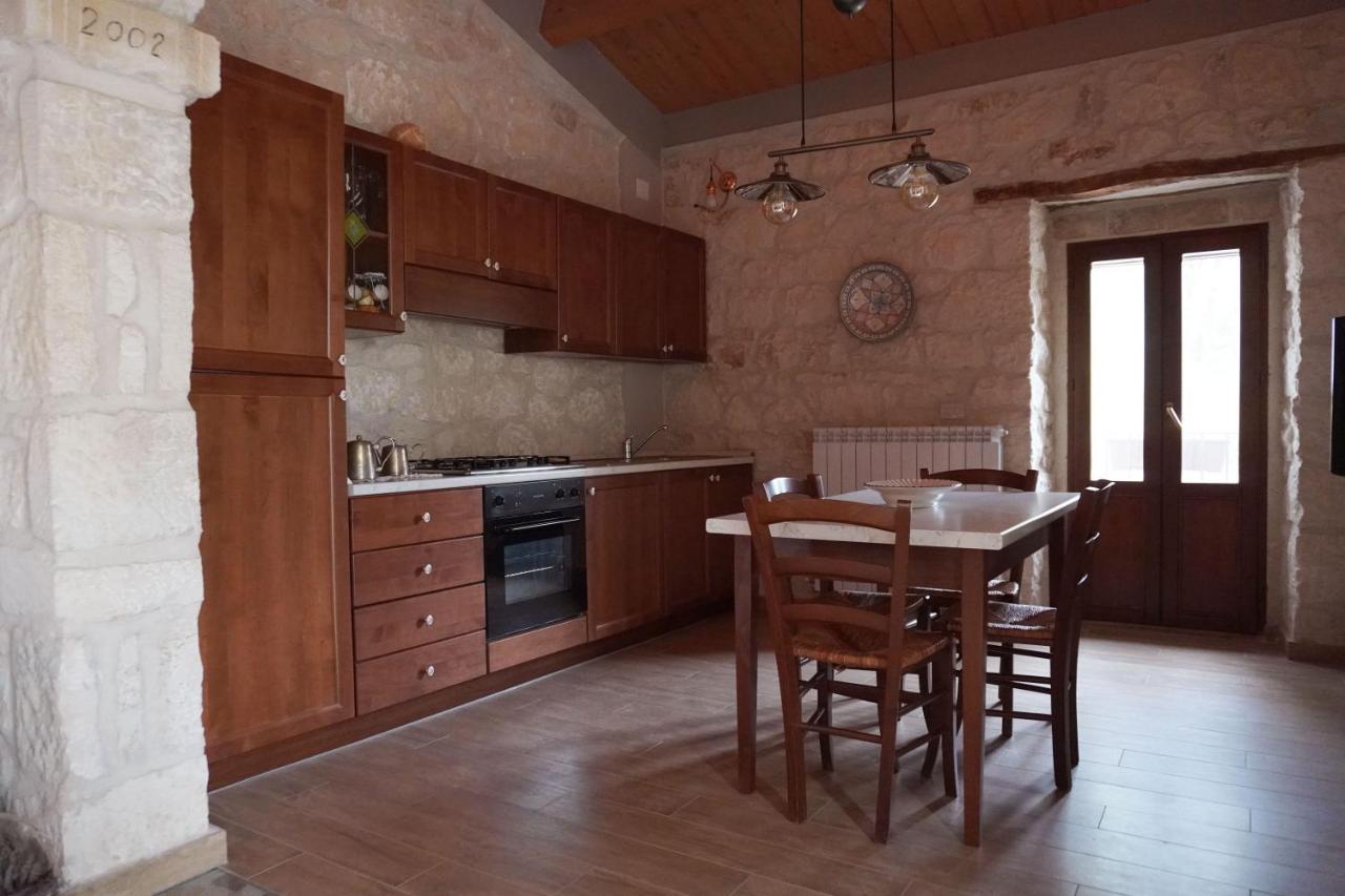 La casa di “Zi Donat” Villa Roccamorice Exterior foto